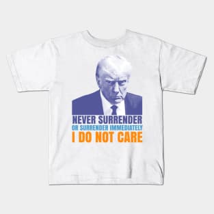 Donald Trump never surrender graphic design Kids T-Shirt